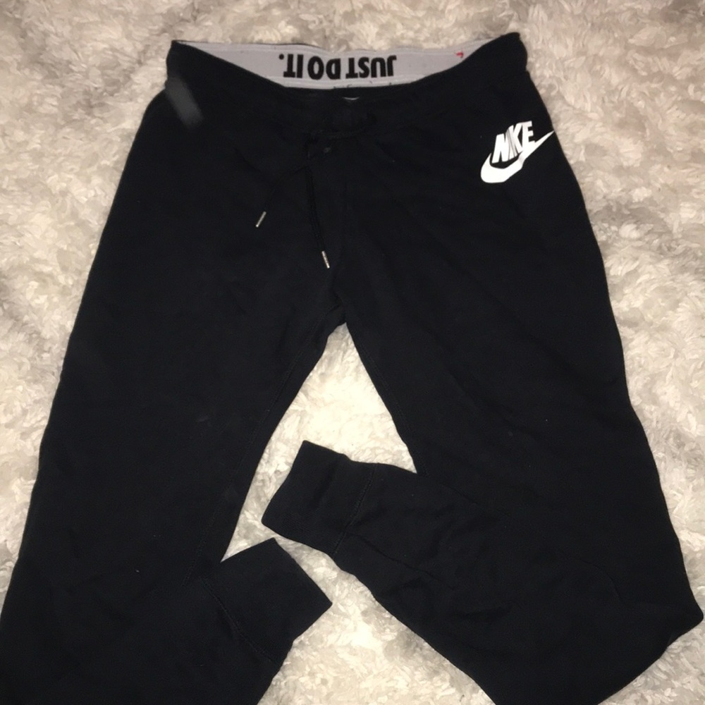 Nike women’s joggers